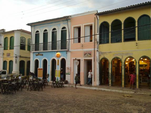 Casario da principal praça de Lençóis (BA)